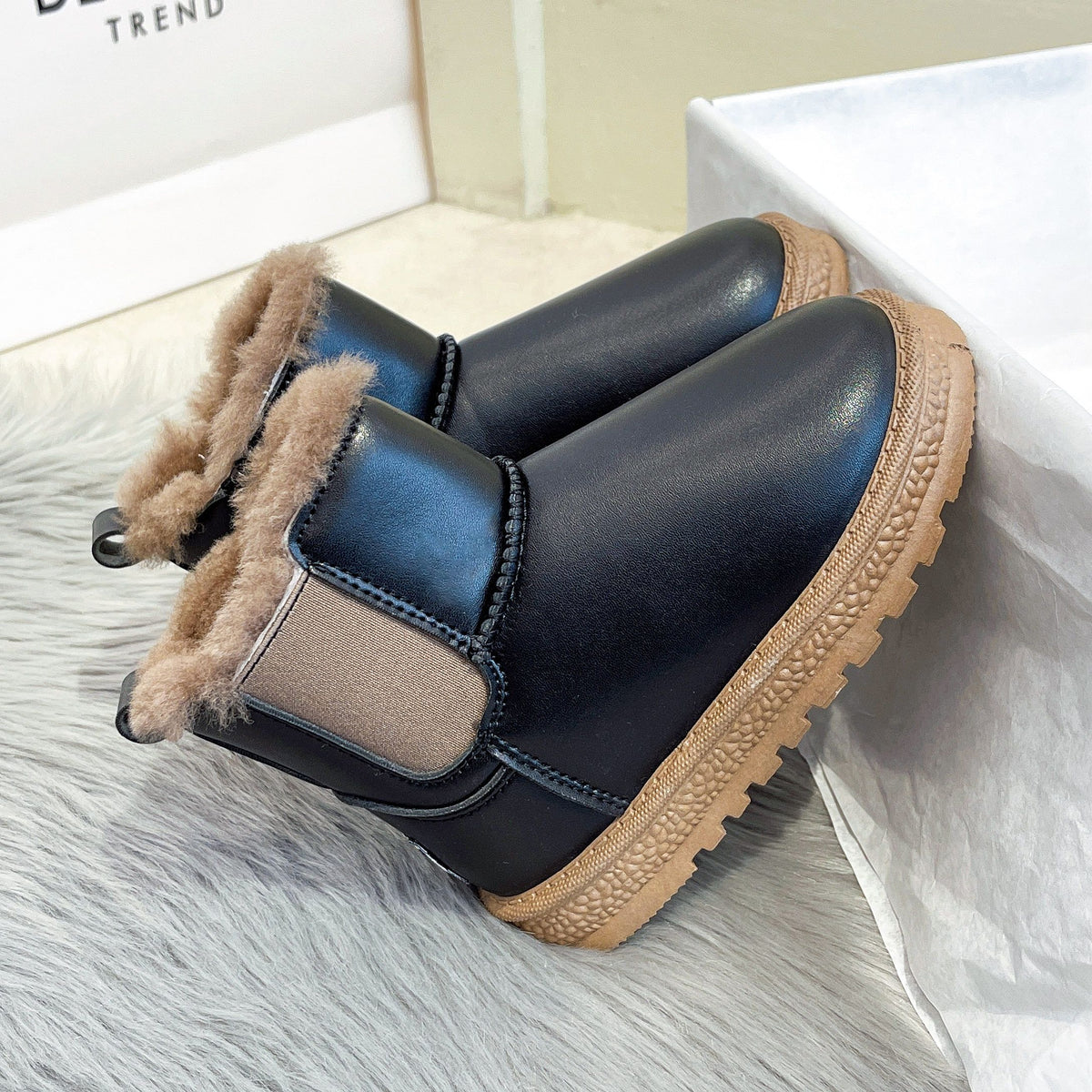 Bota Infantil de Inverno com Pelúcia - Estilo Clássico